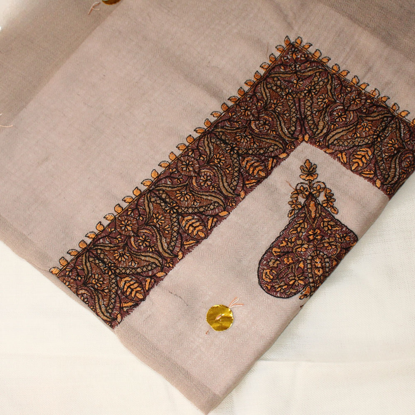Omani Style Embroidered Rumal for Namaz & Cultural Wear
