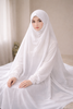 Women’s White Scarf – Simple, Elegant & Comfortable