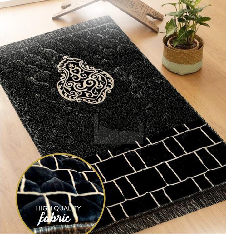 Thick Velvet Printed Janamaz Prayer Mat