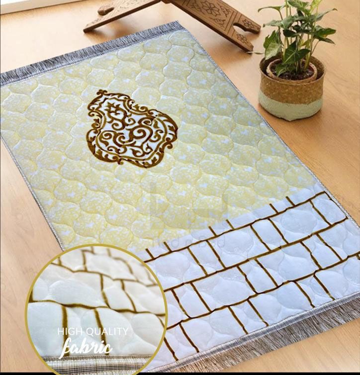 Thick Velvet Printed Janamaz Prayer Mat